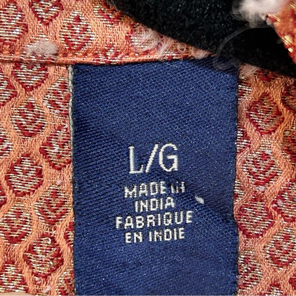 Robert Graham Button up Floral Shirt - Picture 6 of 8